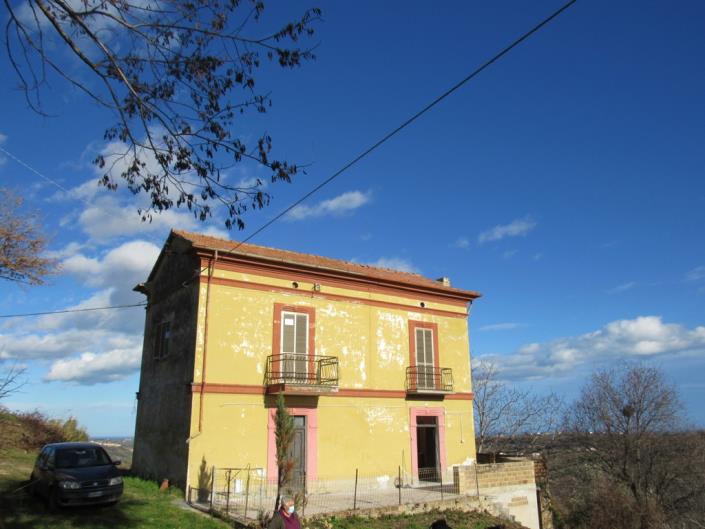 Image No.6-4 Bed Country House for sale