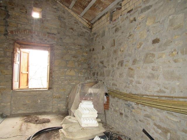 Image No.6-1 Bed Country House for sale