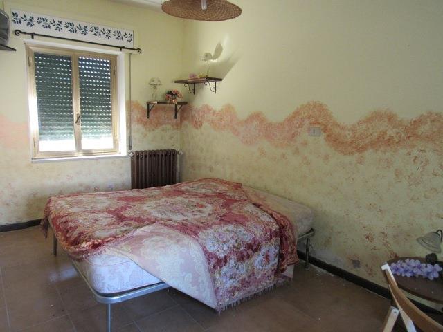 Image No.8-Maison de campagne de 6 chambres à vendre à Casalbordino