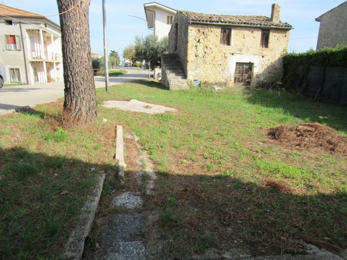 Image No.6-1 Bed Country Property for sale