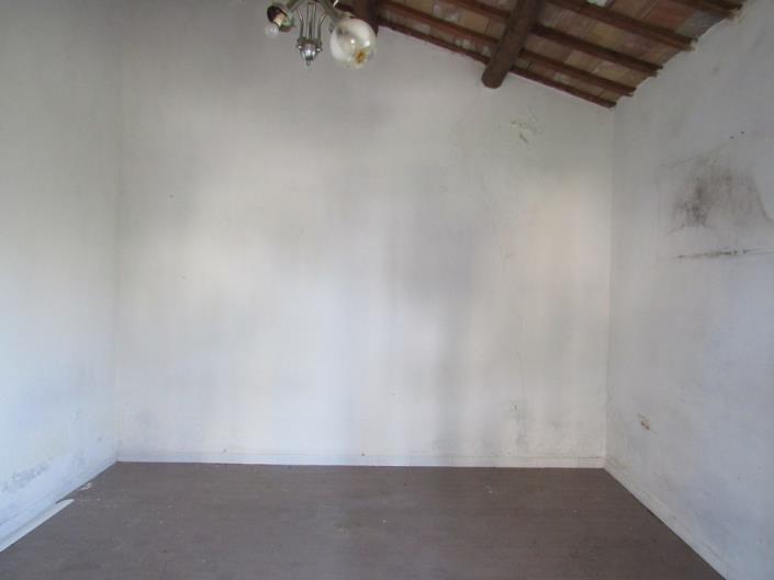 Image No.13-1 Bed Country Property for sale