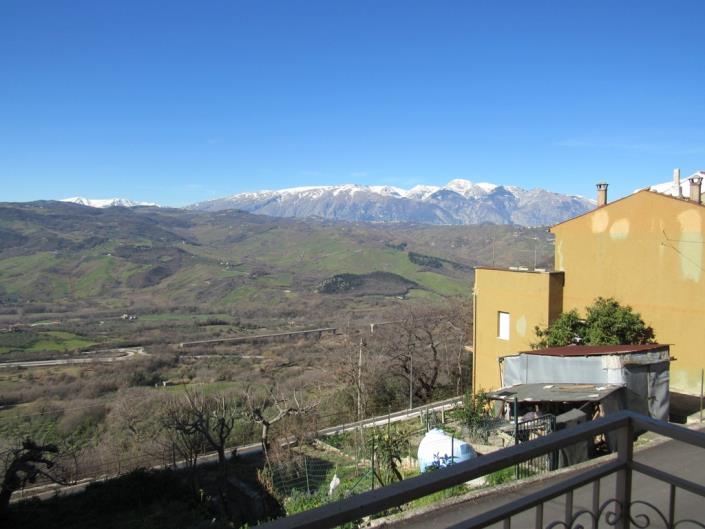 Image No.15-2 Bed Townhouse for sale