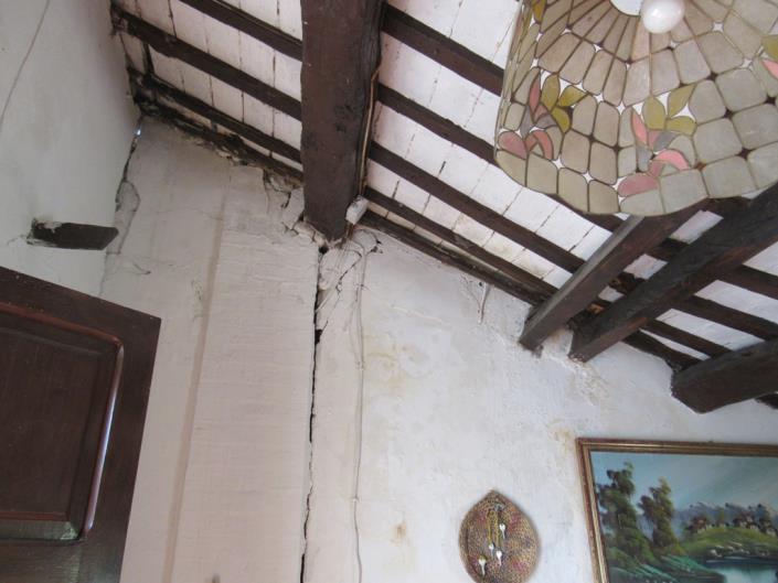 Image No.6-2 Bed Townhouse for sale