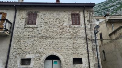 1 - Fara San Martino, Townhouse