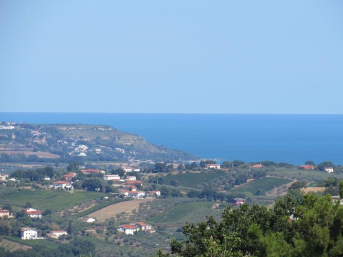 Image No.10-6 Bed Farmhouse for sale