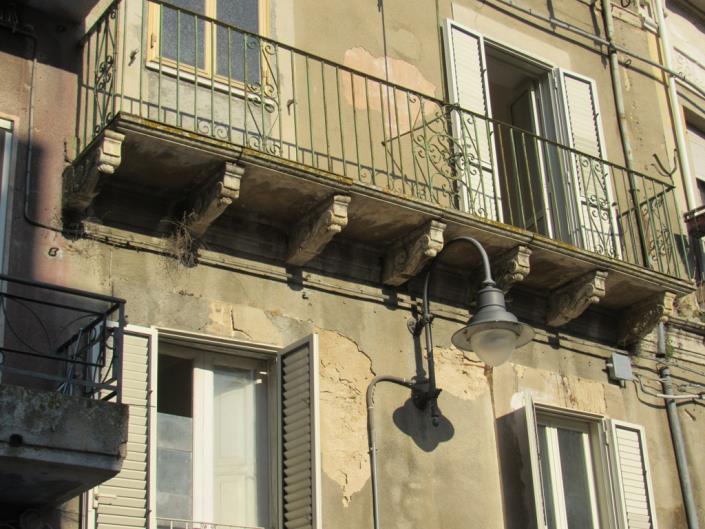 Image No.12-3 Bed Townhouse for sale