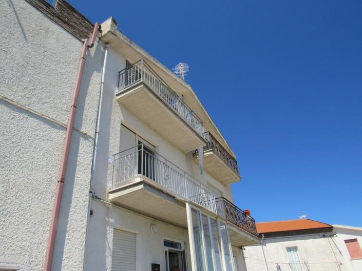 Image No.2-Maison de ville de 5 chambres à vendre à Torino di Sangro