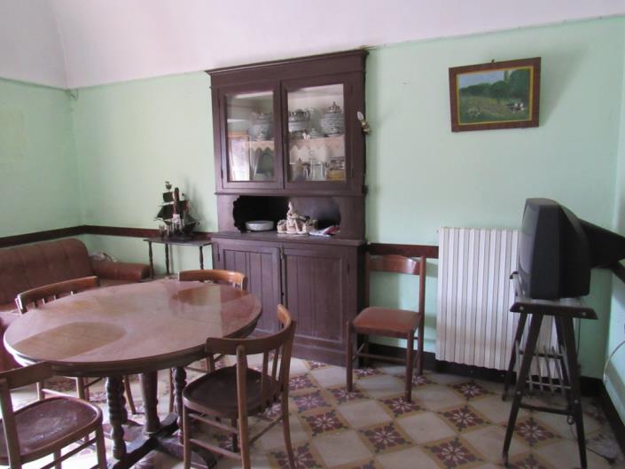 Image No.8-3 Bed Townhouse for sale