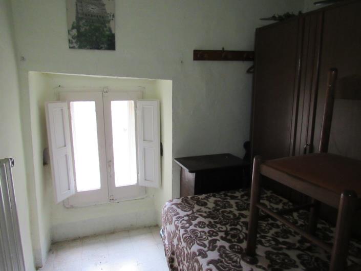 Image No.12-3 Bed Townhouse for sale