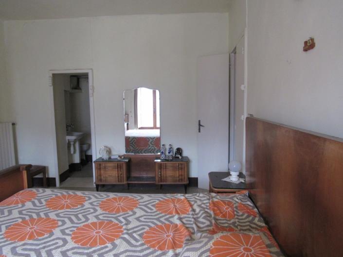 Image No.13-3 Bed Townhouse for sale