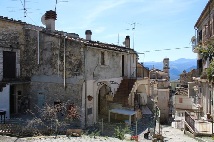 Image No.2-Appartement de 1 chambre à vendre à Bomba