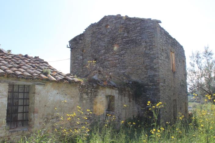 Image No.11-Maison de campagne de 9 chambres à vendre à San Vito Chietino