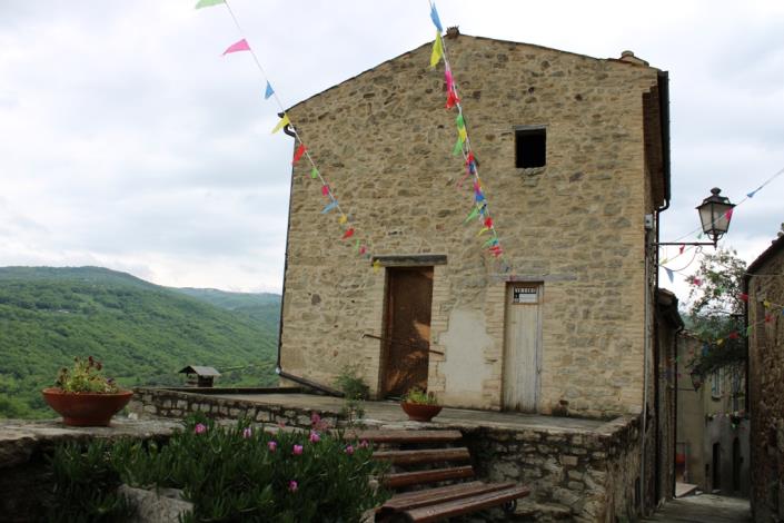 Image No.2-Maison de ville de 2 chambres à vendre à Roccascalegna