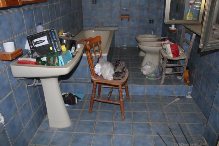 Image No.5-2 Bed Country House for sale