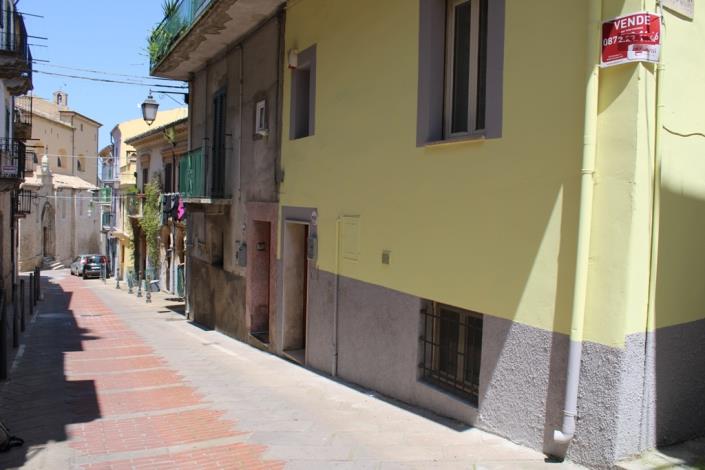 Image No.1-3 Bed Apartment for sale