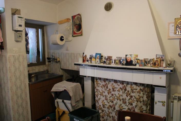 Image No.11-2 Bed Townhouse for sale