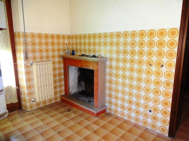 Image No.12-Maison de campagne de 8 chambres à vendre à Casalbordino