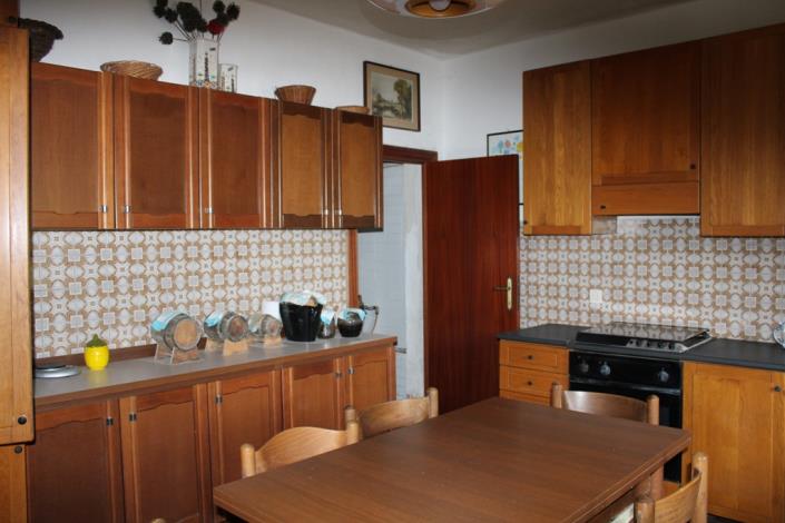 Image No.7-2 Bed Country House for sale