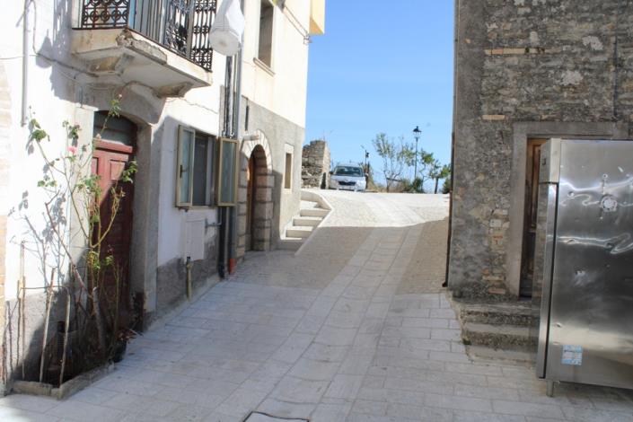 Image No.4-1 Bed Townhouse for sale