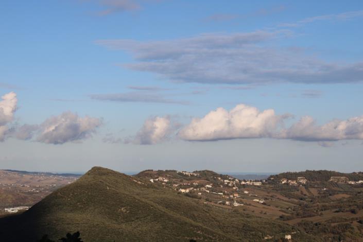 Image No.21-2 Bed Townhouse for sale