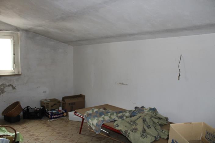 Image No.16-3 Bed Country House for sale