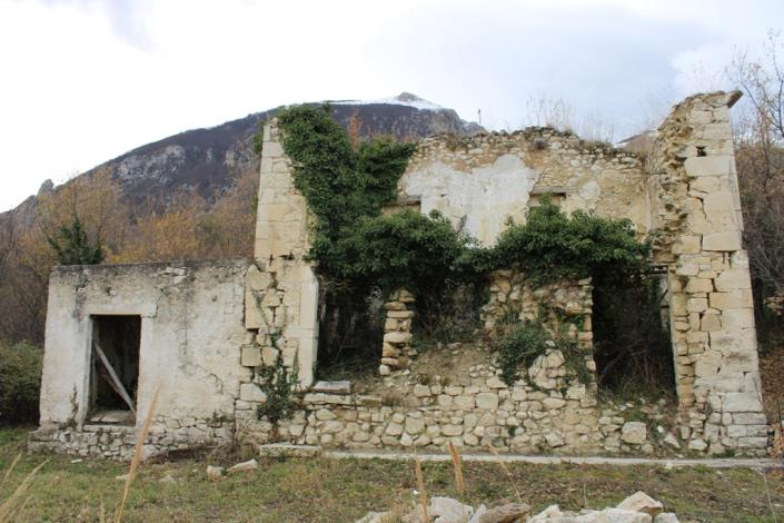 Image No.3-Terrain de 3 chambres à vendre à Palombaro