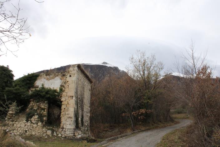 Image No.7-Terrain de 3 chambres à vendre à Palombaro