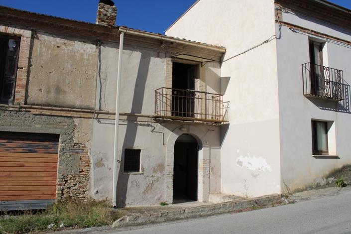 Image No.2-2 Bed Townhouse for sale