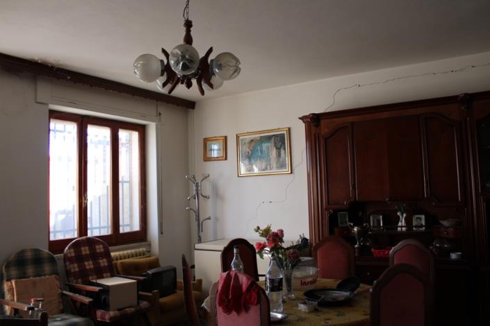 Image No.12-4 Bed Country House for sale