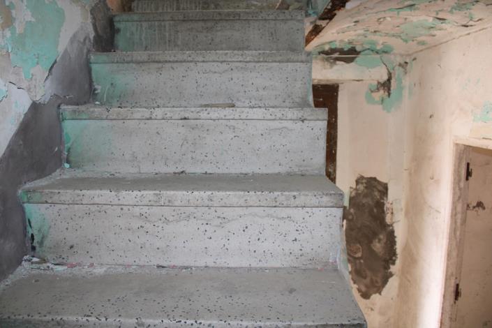 Image No.8-3 Bed House for sale