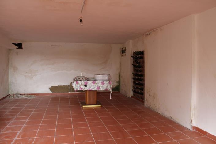 Image No.6-3 Bed House for sale