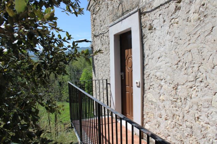 Image No.9-3 Bed House for sale