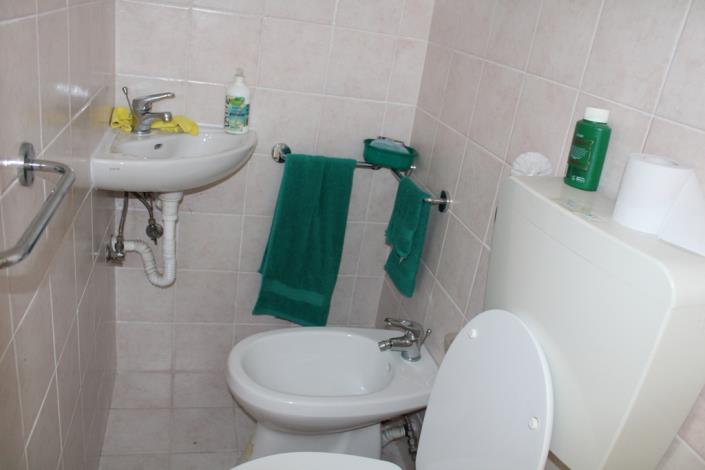 Image No.9-3 Bed Country House for sale