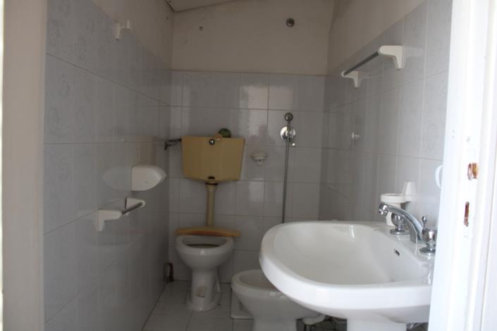 Image No.18-4 Bed Townhouse for sale