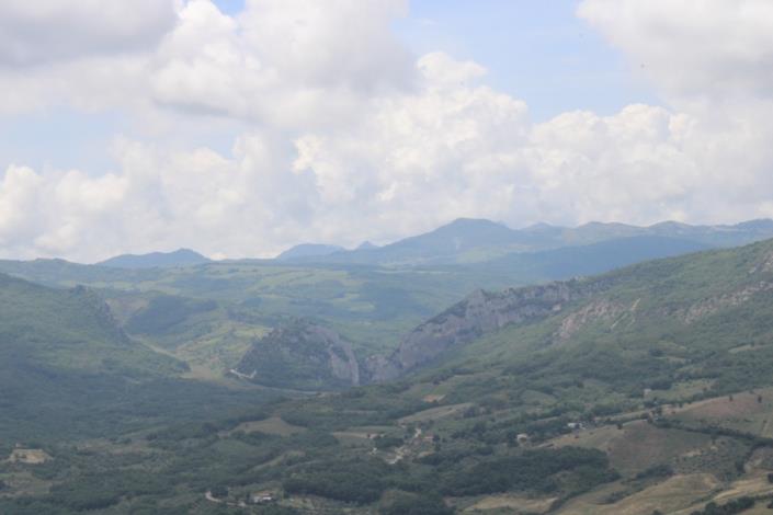 Image No.10-2 Bed Townhouse for sale