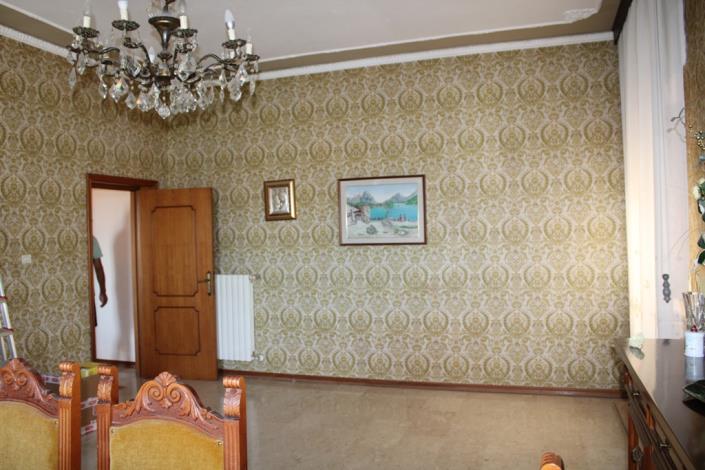 Image No.12-5 Bed Townhouse for sale