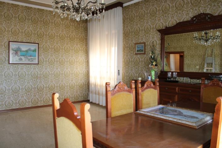 Image No.3-5 Bed Townhouse for sale