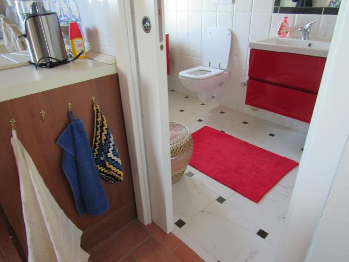 Image No.21-2 Bed Country House for sale