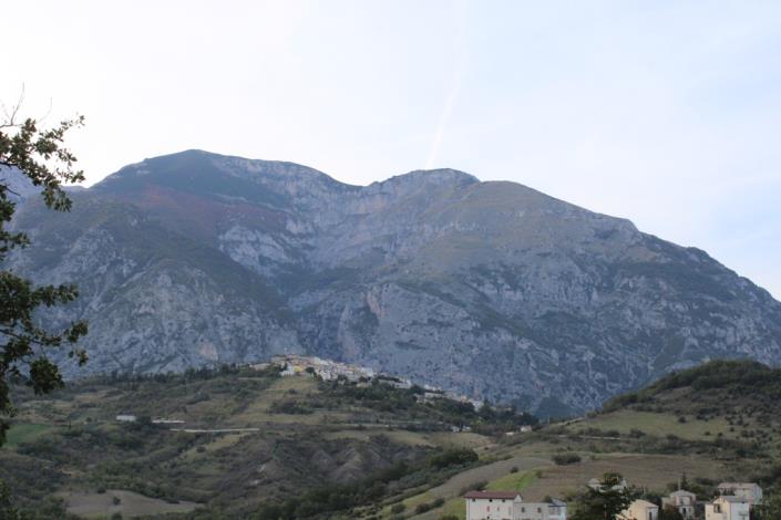 Image No.3-3 Bed Country House for sale