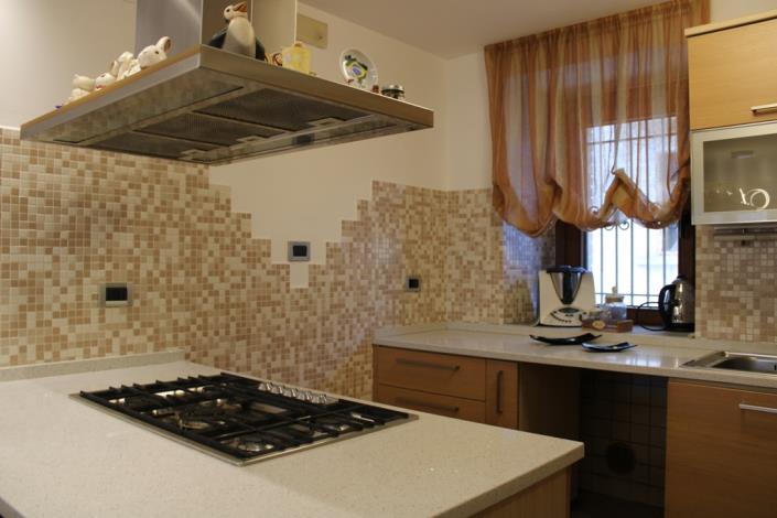 Image No.12-3 Bed Townhouse for sale