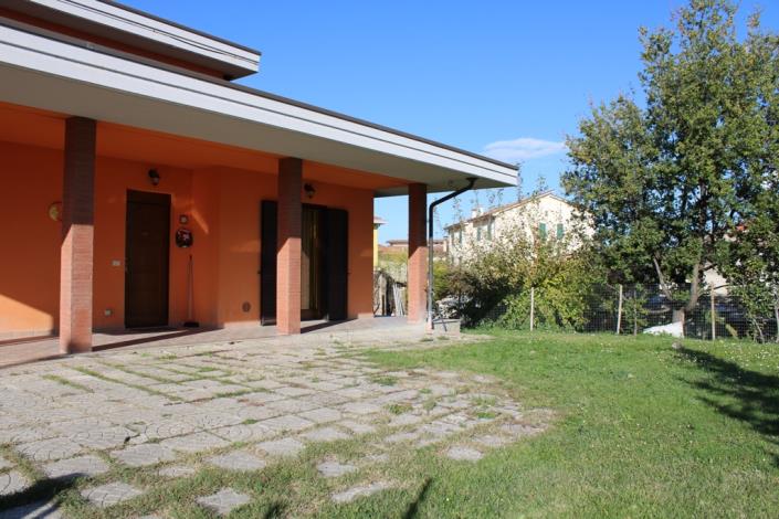 Image No.9-5 Bed Villa / Detached for sale