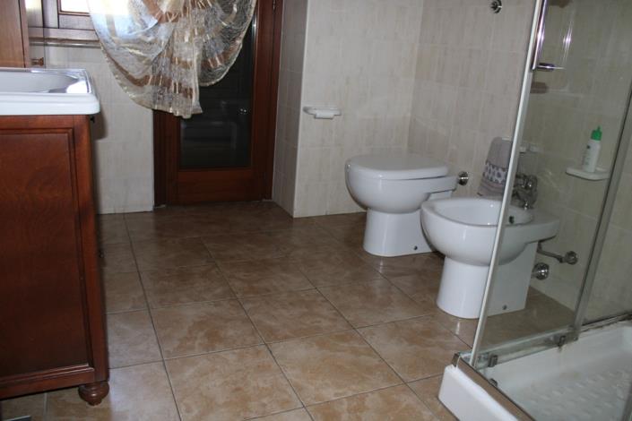 Image No.16-5 Bed Villa / Detached for sale