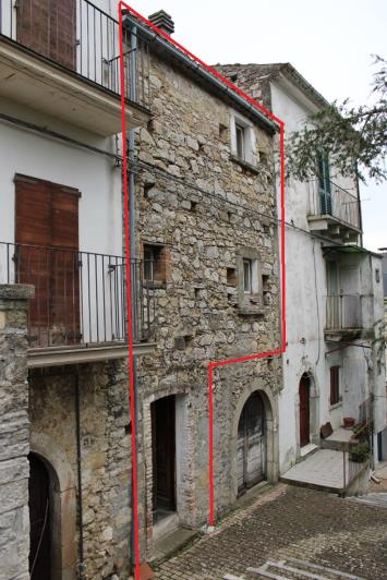 Image No.8-Maison de ville de 3 chambres à vendre à Bomba