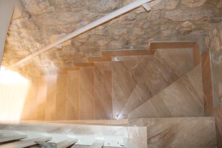 Image No.14-3 Bed Townhouse for sale