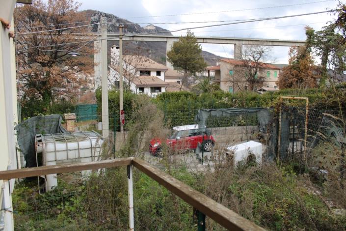 Image No.10-2 Bed Townhouse for sale