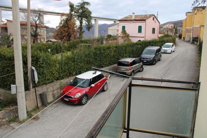 Image No.18-2 Bed Townhouse for sale