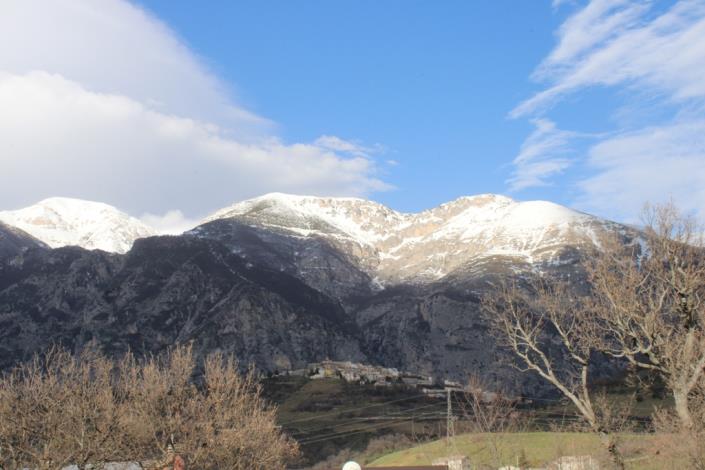 Image No.18-4 Bed Country House for sale