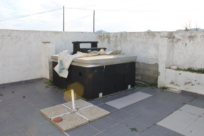 Image No.21-4 Bed Country House for sale