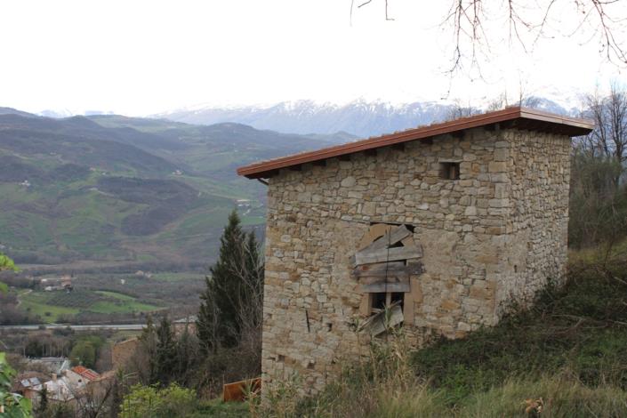 Image No.3-2 Bed Country House for sale