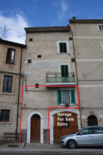 Image No.8-3 Bed Townhouse for sale